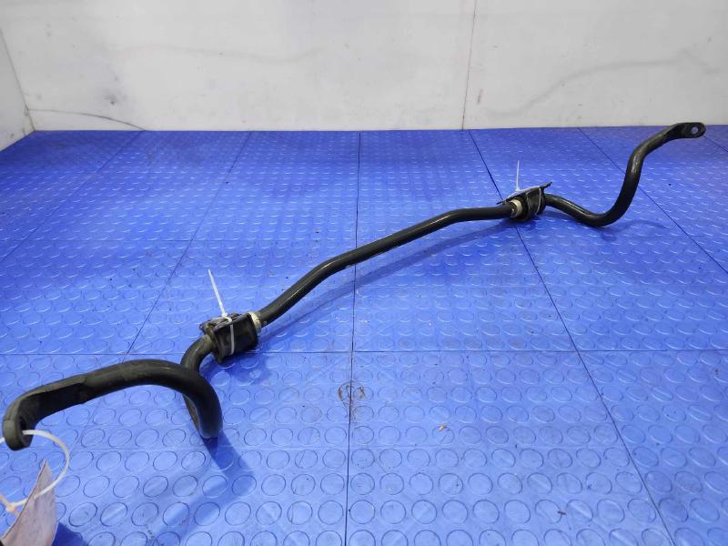 2010-2017 Volvo XC60 Front Stabilizer Bar Swaybar Genuine OEM 313405169