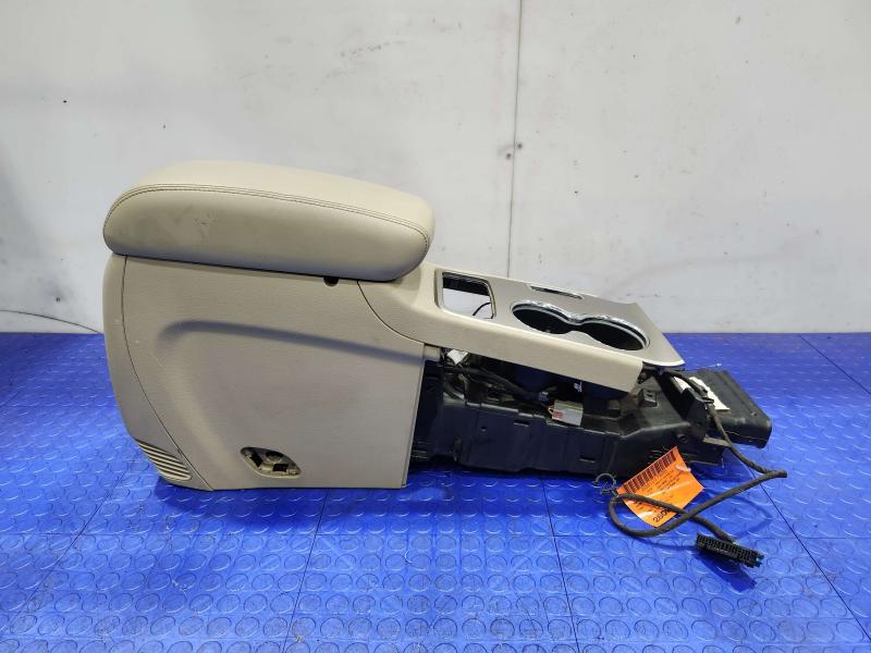 2014-2017 Jeep Grand Cherokee Center Floor Console Assembly Tan Leather OEM