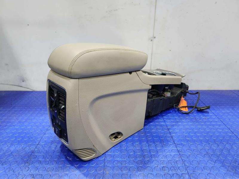 2014-2017 Jeep Grand Cherokee Center Floor Console Assembly Tan Leather OEM