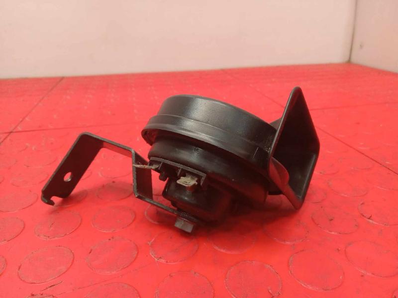 2015-2017 Chrysler 200 Low Note Horn Assembly Genuine OEM 68207362AB