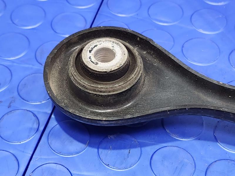 2020 Ford Escape Lower Control Arm Rr