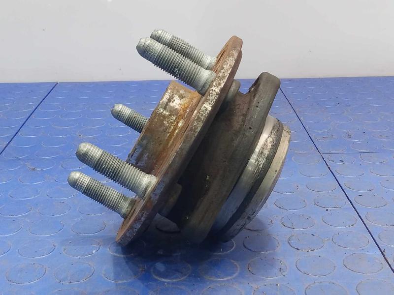 2014-2018 Cadillac CTS Sedan RWD Front Wheel Hub and Bearing OEM 13589554