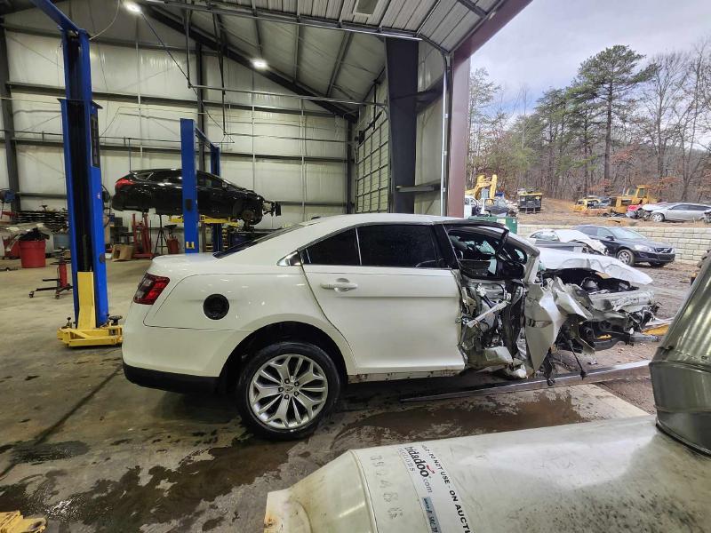 2015 Ford Taurus Rear Door Latch
