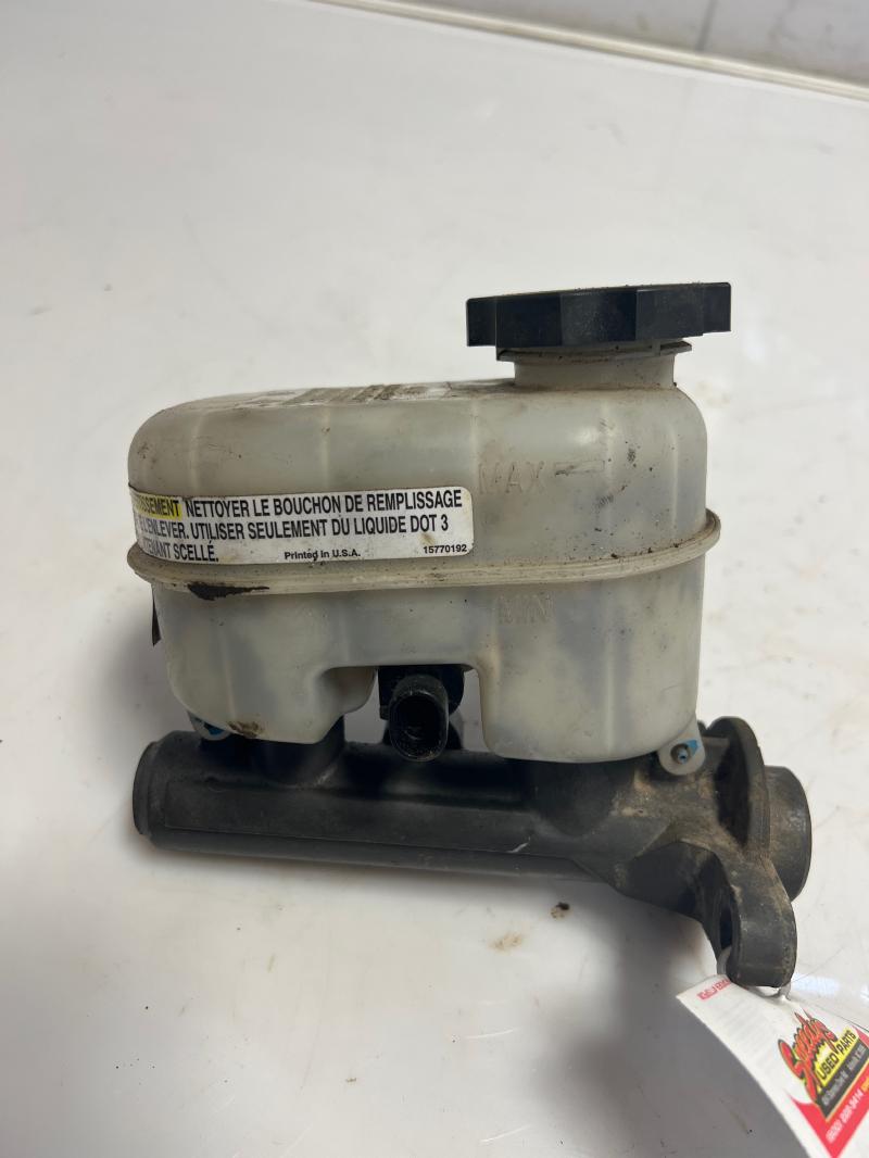 2002 Chevrolet S10 Master Cylinder