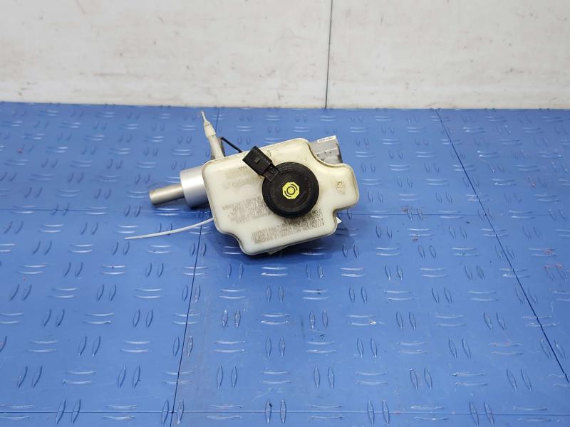 2012 Audi TT Master Cylinder