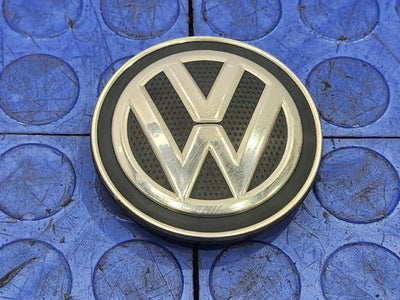 2015 Volkswagen Golf Center Cap