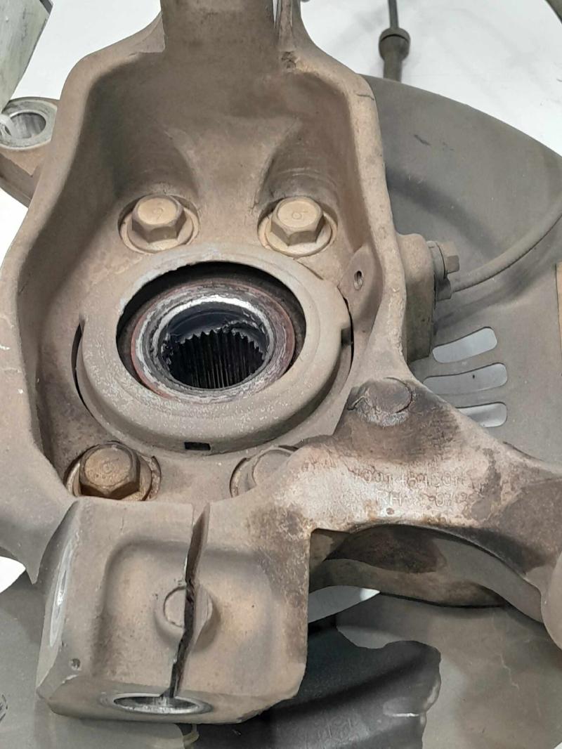 2015 Nissan Pathfinder Spindle Knuckle Front