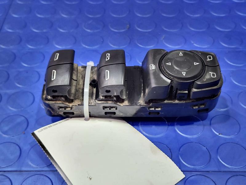 2019 GMC Terrain Door Switch Front