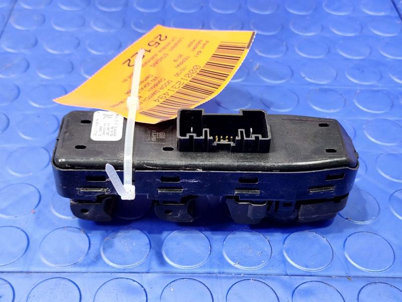 2019 GMC Terrain Door Switch Front