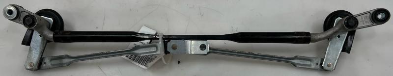 2014 - 2021 Kia Soul Windshield Wiper Linkage Transmission OEM 98120B2000