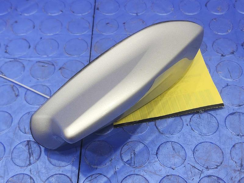 2016 Toyota Prius Antenna