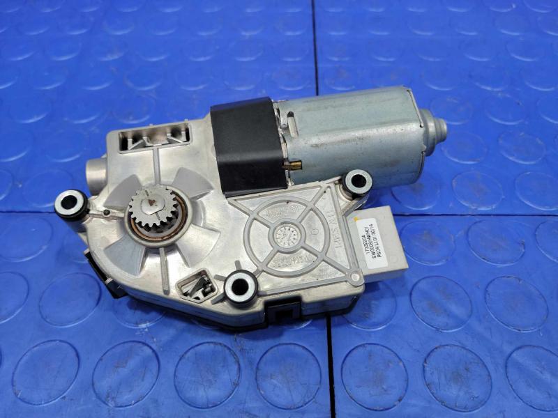 2012-2018 Audi A6 S6 Sunroof Glass Motor Module Genuine OEM Part 4G8959591