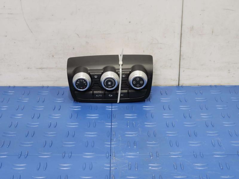 2012 Audi TT Heater A/C Control