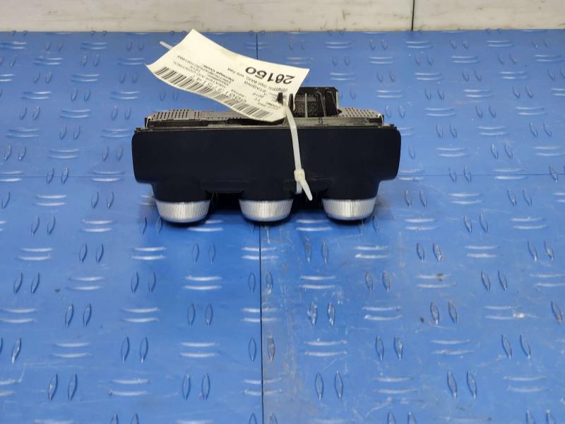 2012 Audi TT Heater A/C Control