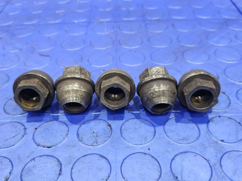 2016 Ford Transit 150 Lug Nuts