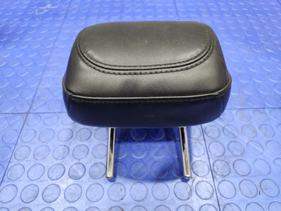 2017 Chrysler 200 Headrest