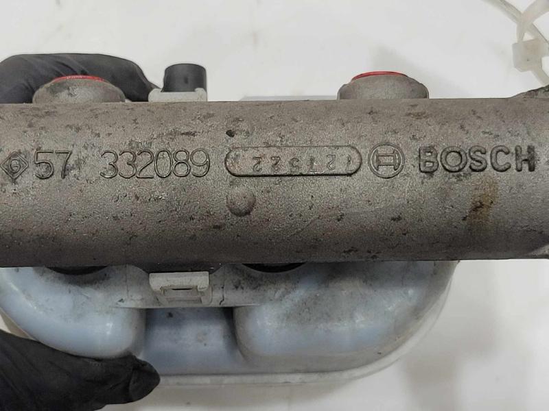 2008 GMC Yukon XL Master Cylinder