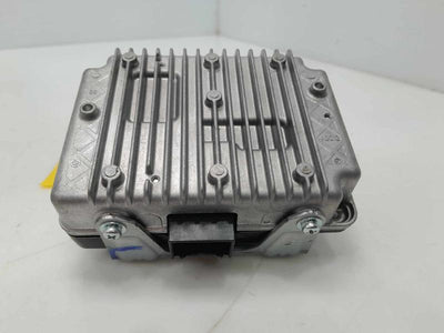 2015 - 2022 Jeep Renegade Power Inverter Module OEM 68202292AA