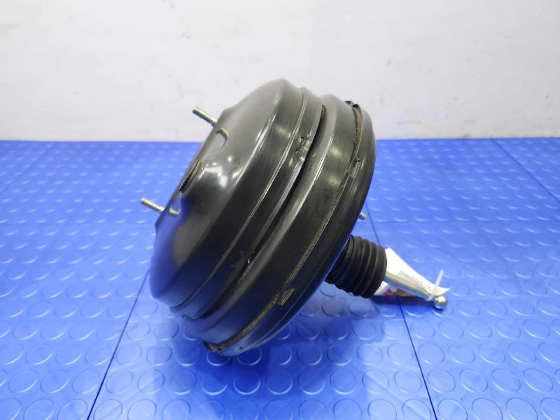 2011-2012 Volkswagen Touareg Power Brake Booster Servo OEM 7P0612101B