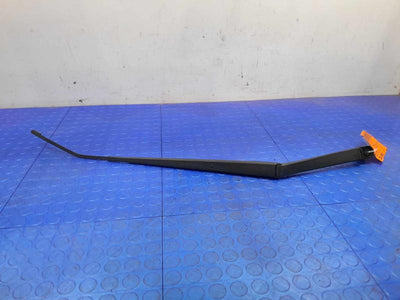 2014 Nissan Versa Wiper Arm