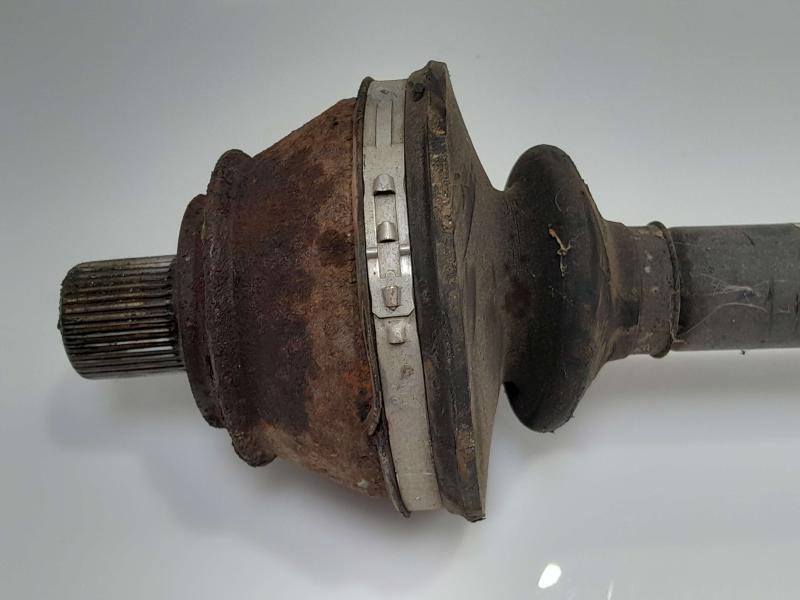 2007 Audi S6 Axle Shaft