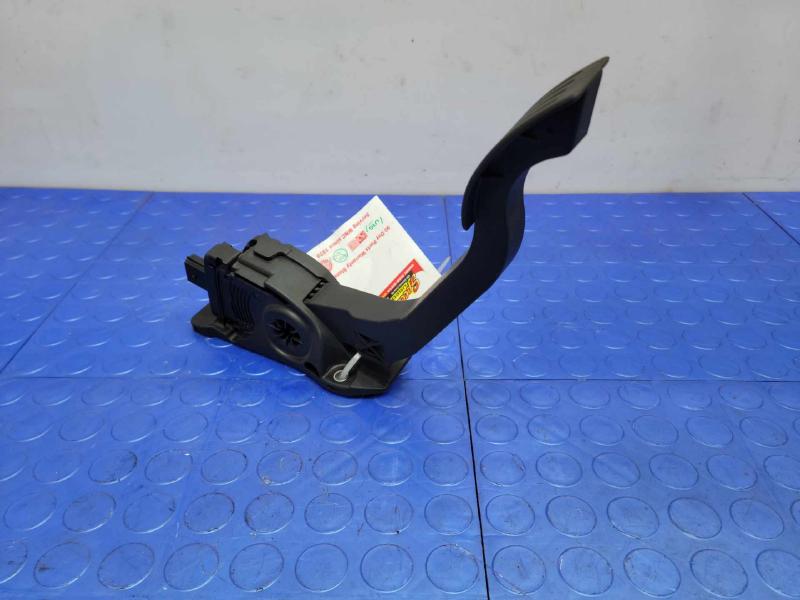 2017-2019 Ford Escape Accelerator Pedal Assembly OEM F1DC-9F836-AA