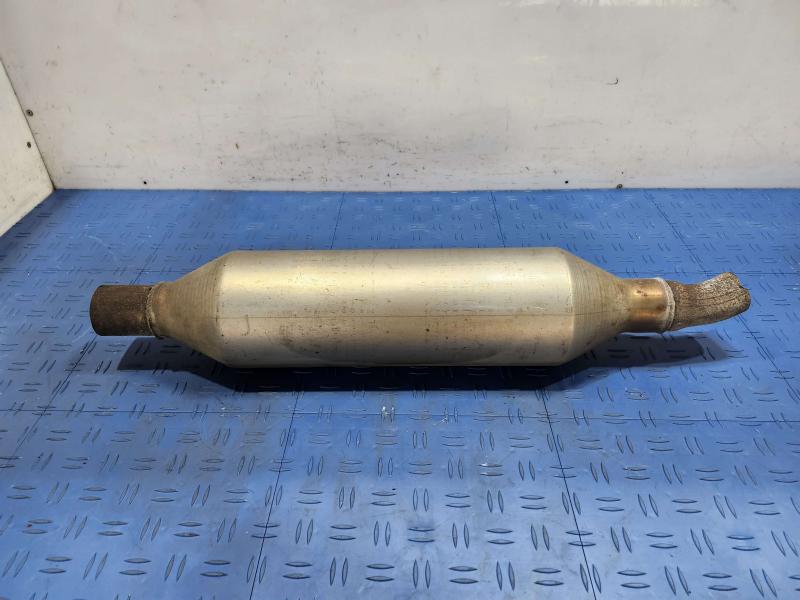 2013 Toyota Camry Muffler
