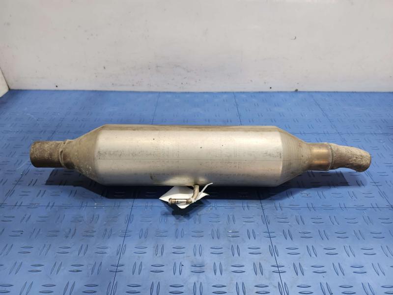 2013 Toyota Camry Muffler