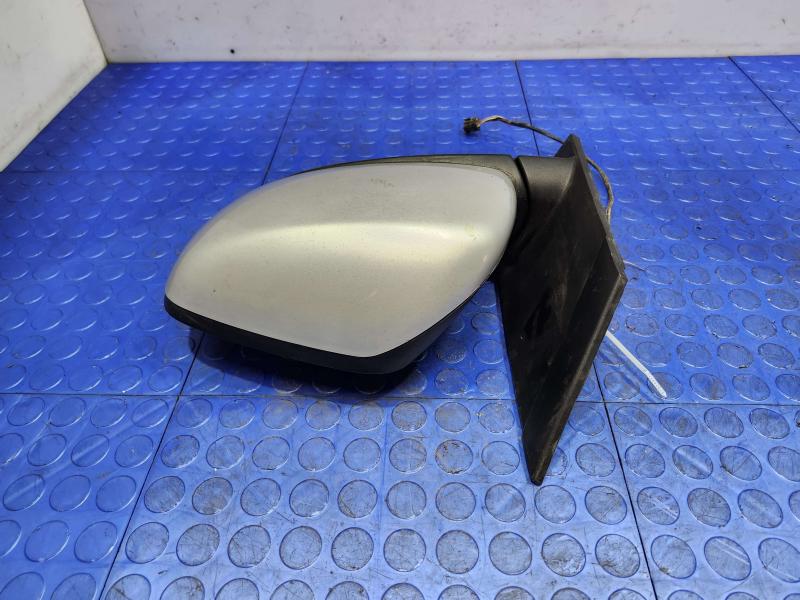 2012 Chrysler Town & Country Door Mirror