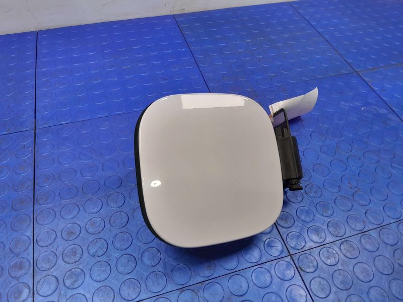 2016 Chevrolet Trax Fuel Tank Door