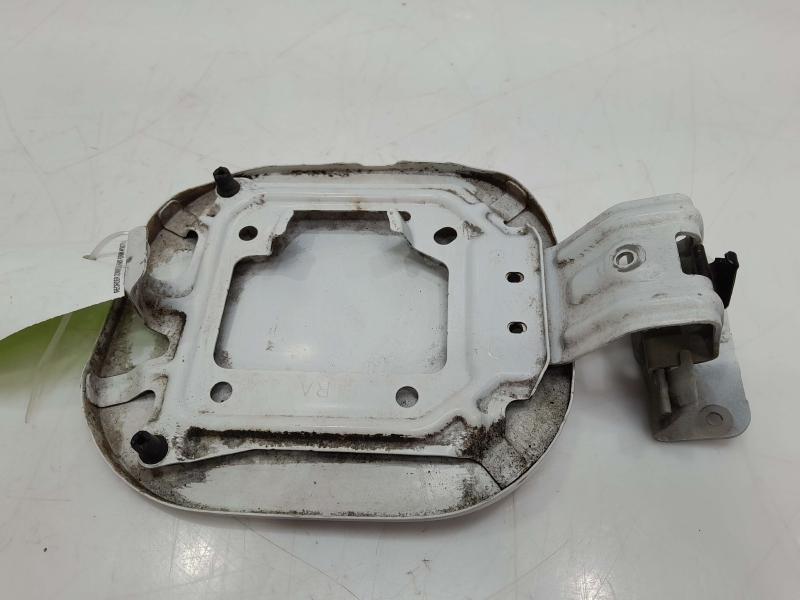 2013 - 2019 Nissan Sentra Fuel Filler Door Gas Flap White QM1 OEM G88309ANMA