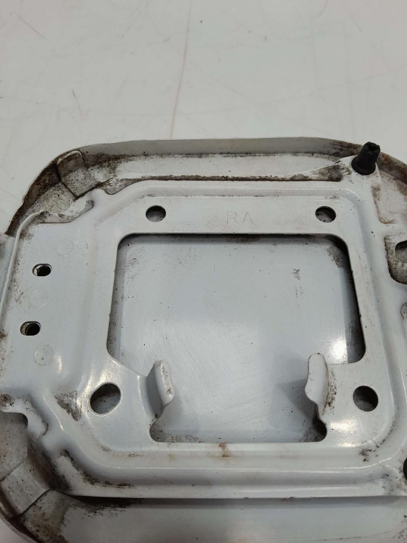 2013 - 2019 Nissan Sentra Fuel Filler Door Gas Flap White QM1 OEM G88309ANMA