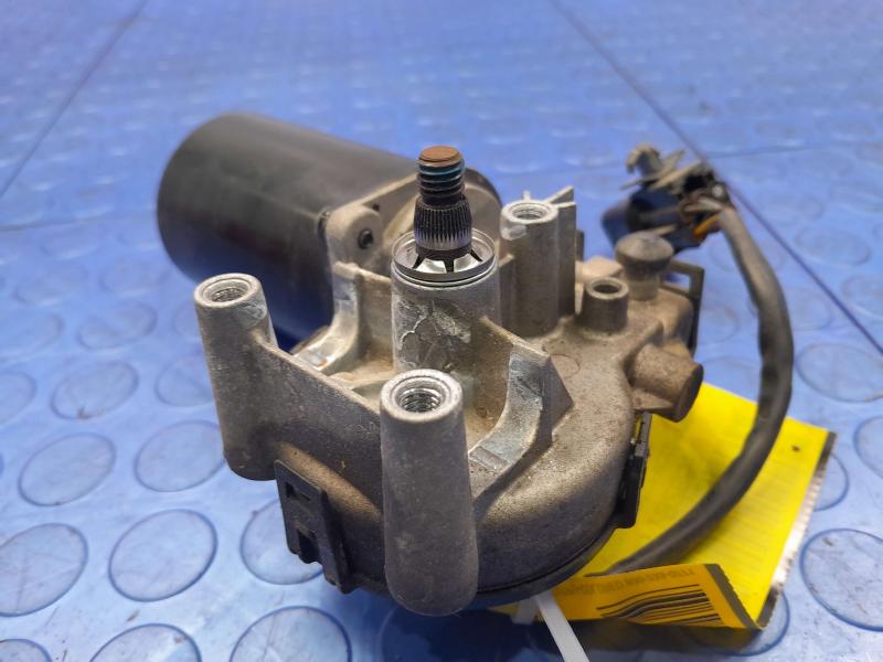 2010-2015 Hyundai Tucson Windshield Wiper Motor Genuine OEM Part 981102S000