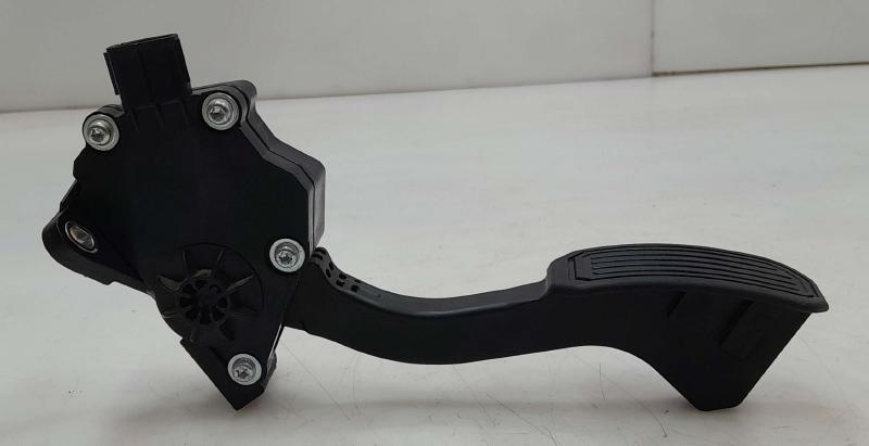 2012 Toyota Prius Pedal Assembly
