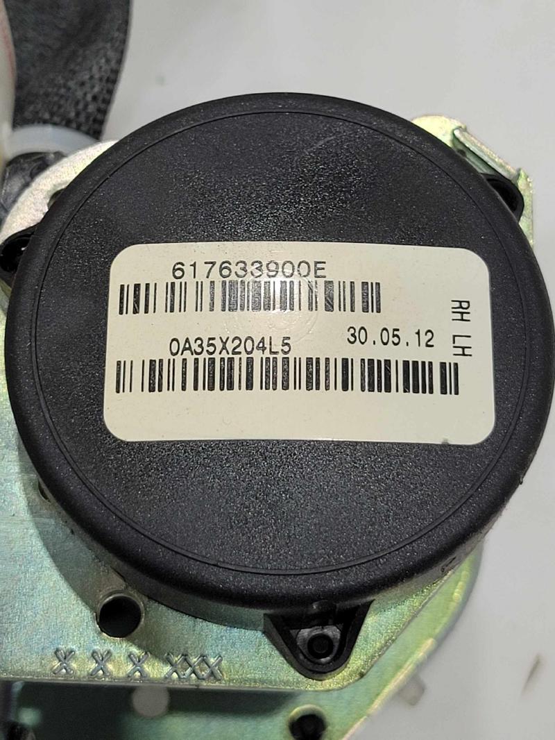 2012 Buick Verano Rear Seat Belt