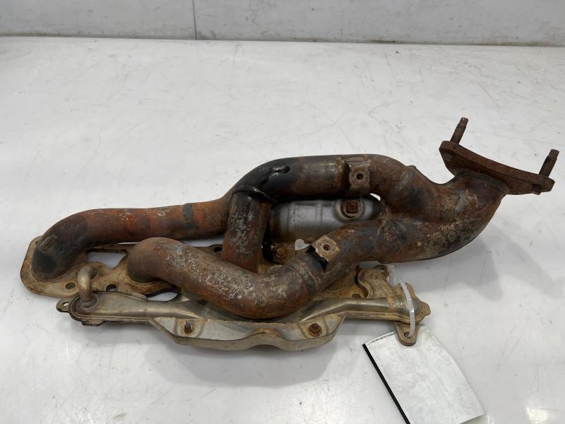 2011 Toyota Tundra Exhaust Manifold