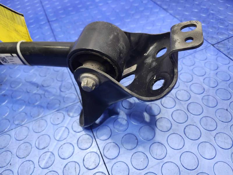 2018 Jeep Compass Lower Control Arm Rr
