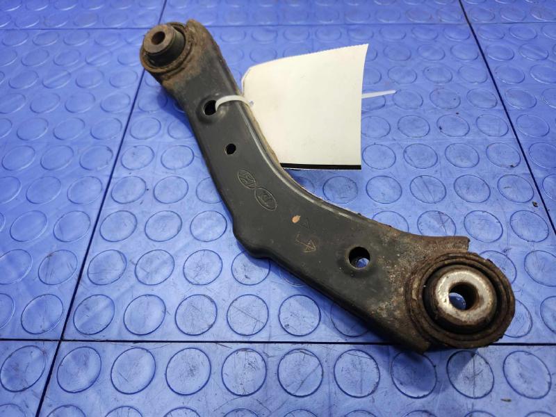 2014 Hyundai Santa Fe Upper Control Arm Rear