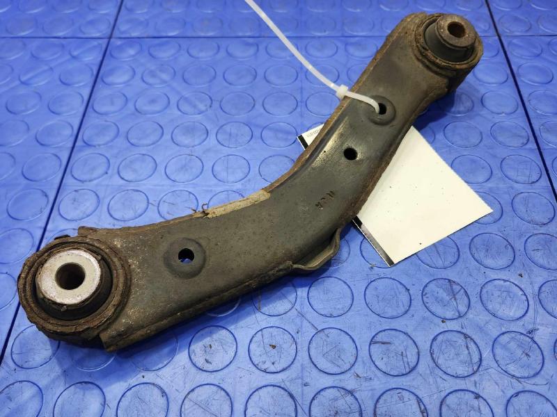 2014 Hyundai Santa Fe Upper Control Arm Rear
