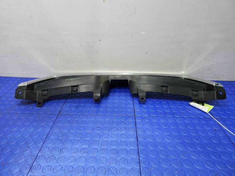 2015 Subaru Forester Grille
