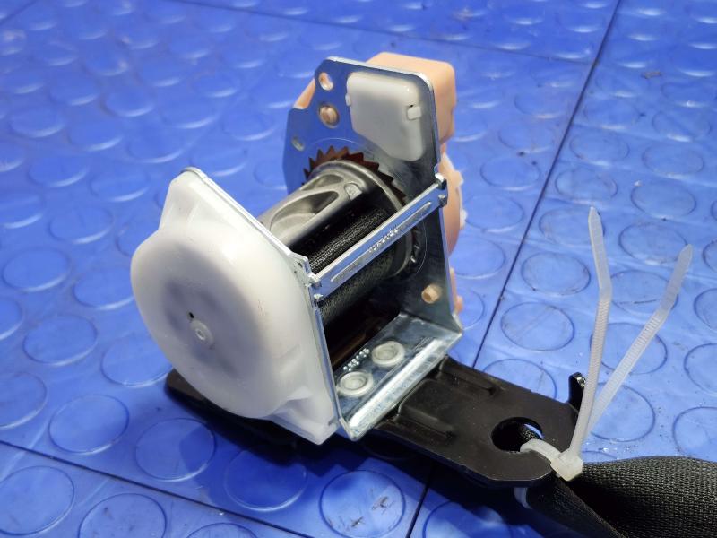 2019 Toyota Camry Rear Seat Belt