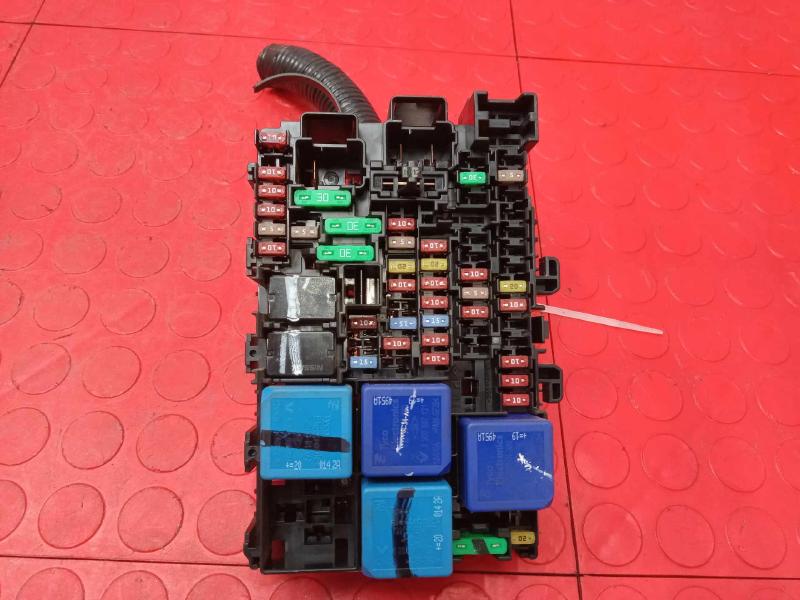 2020 Nissan Sentra Cabin Fuse Box