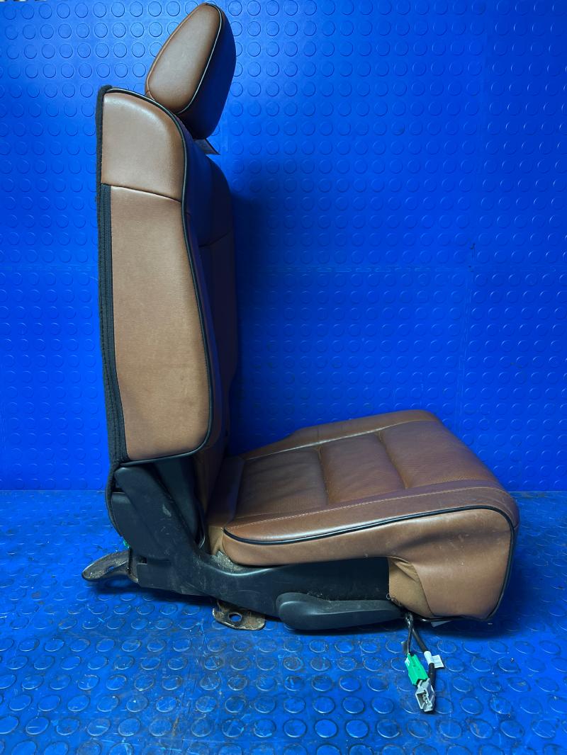 2013 Jeep Grand Cherokee Overland Rear Seat Assembly Brown Leather RH Passenger Side OEM