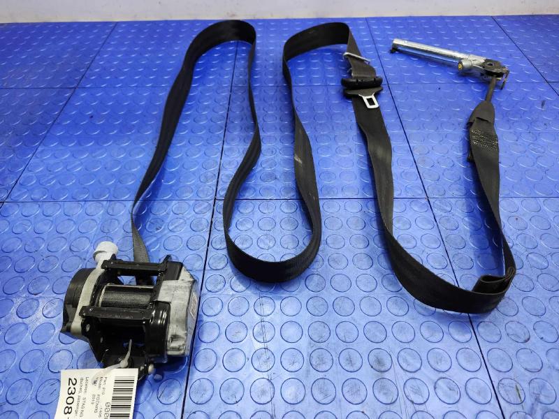 2013 Ford Focus Front Seat Belt