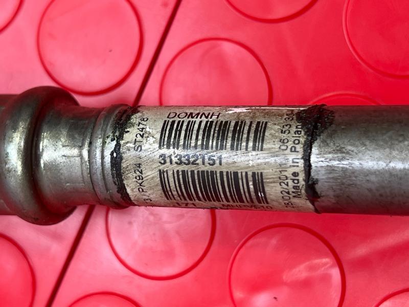 2012-2014 Volvo S60 T5 2.5L AC Suction Hose Genuine OEM Part 31332151