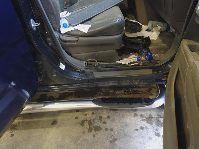 2006 Honda Ridgeline Center Pillar