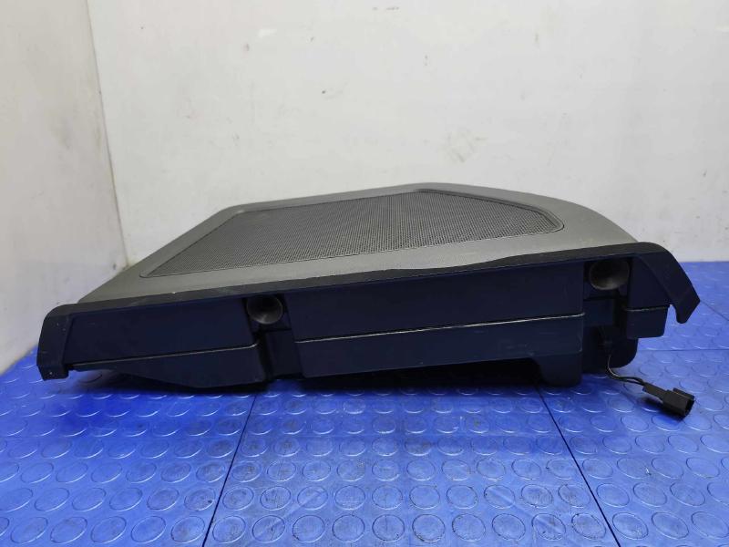 2012-2019 Volkswagen Beetle Fender Radio Subwoofer Assembly OEM 5C5035591