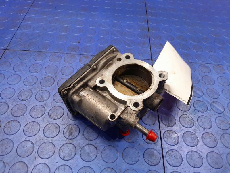 2014 Toyota Corolla Throttle Body/Valve Assy
