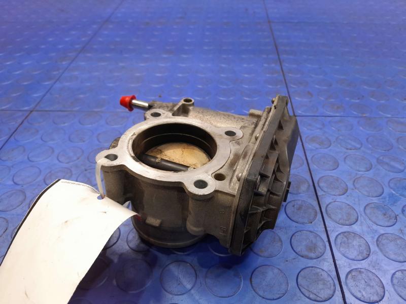 2014 Toyota Corolla Throttle Body/Valve Assy