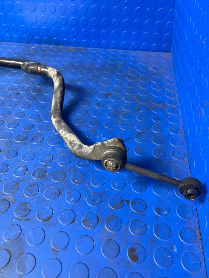 1997 - 2006 Jaguar XK8 Front Stabilizer Bar Swaybar OEM MJA2100DF